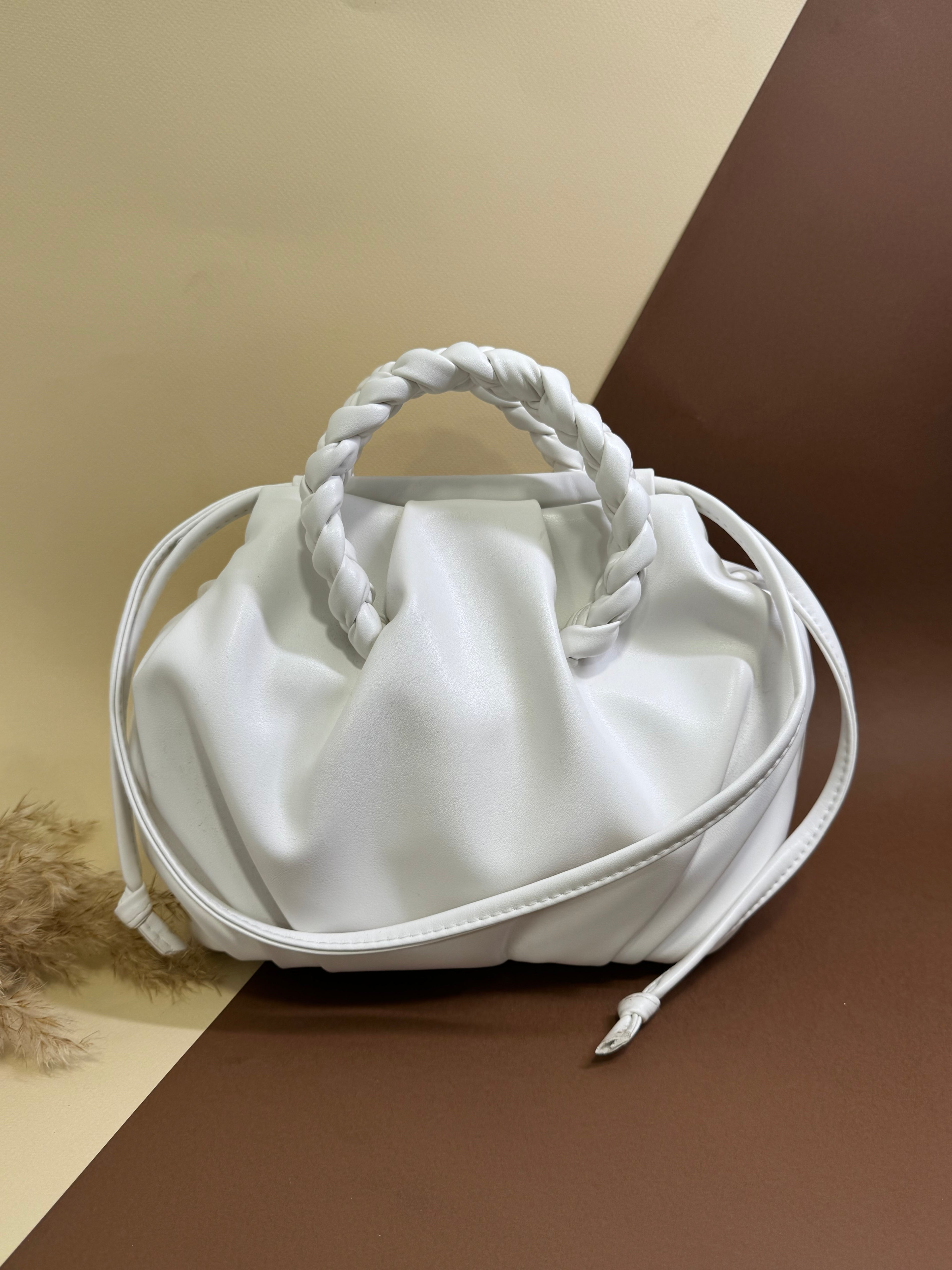 White Sotwista bag