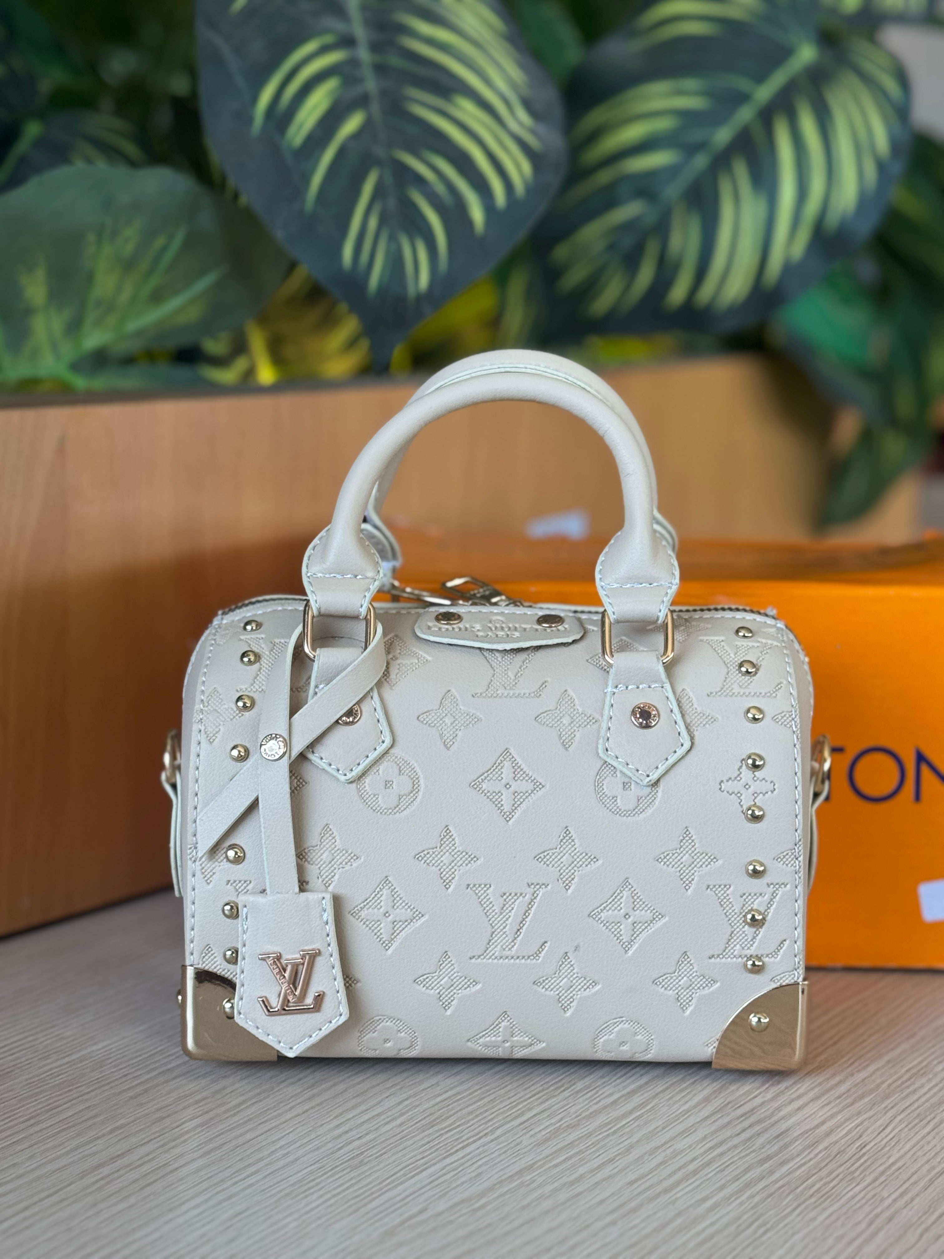 Trindy lv high copy bag