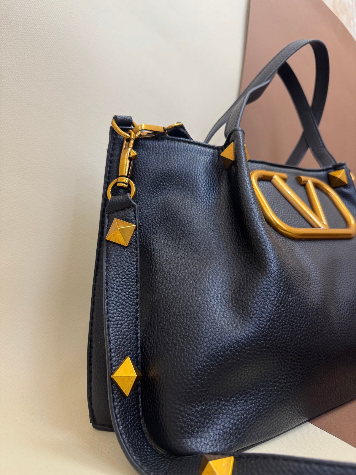 Black valentino bag