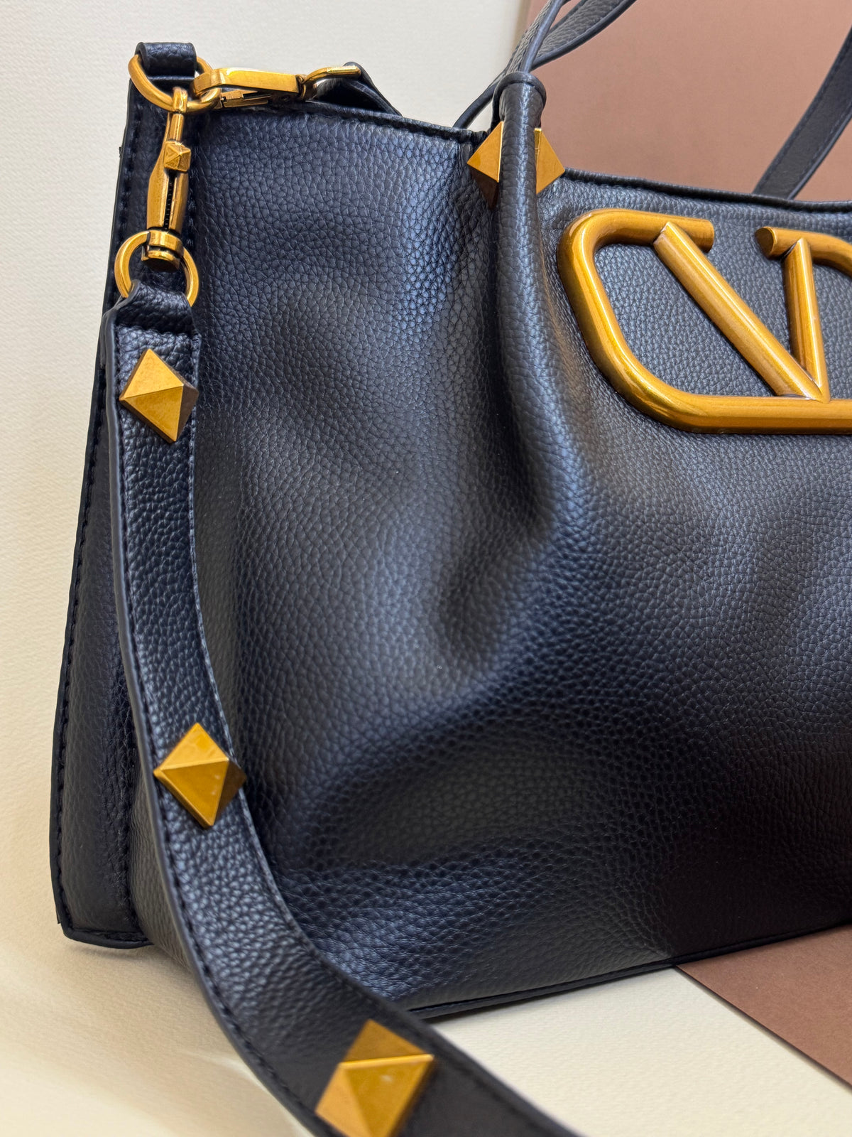 Black valentino bag